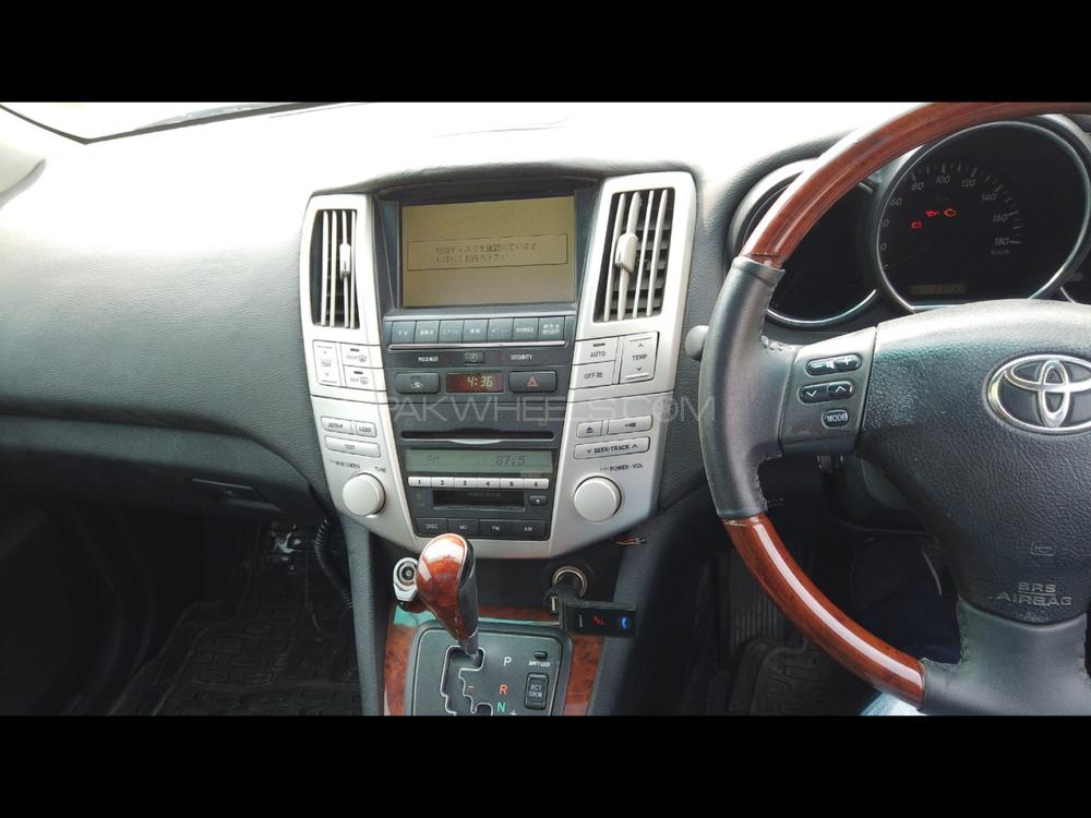 لیکزس آر ایکس سیریز 2003 for Sale in کراچی لیکزس آر ایکس سیریز 2003 for Sale in کراچی Image-9