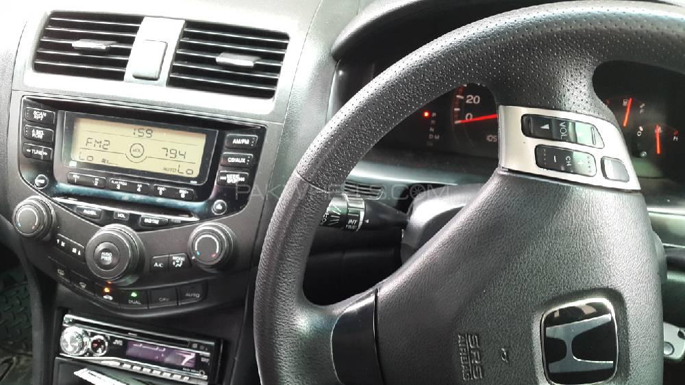 Honda Accord 2002 for Sale in Lahore Honda Accord 2002 for Sale in Lahore Image-7