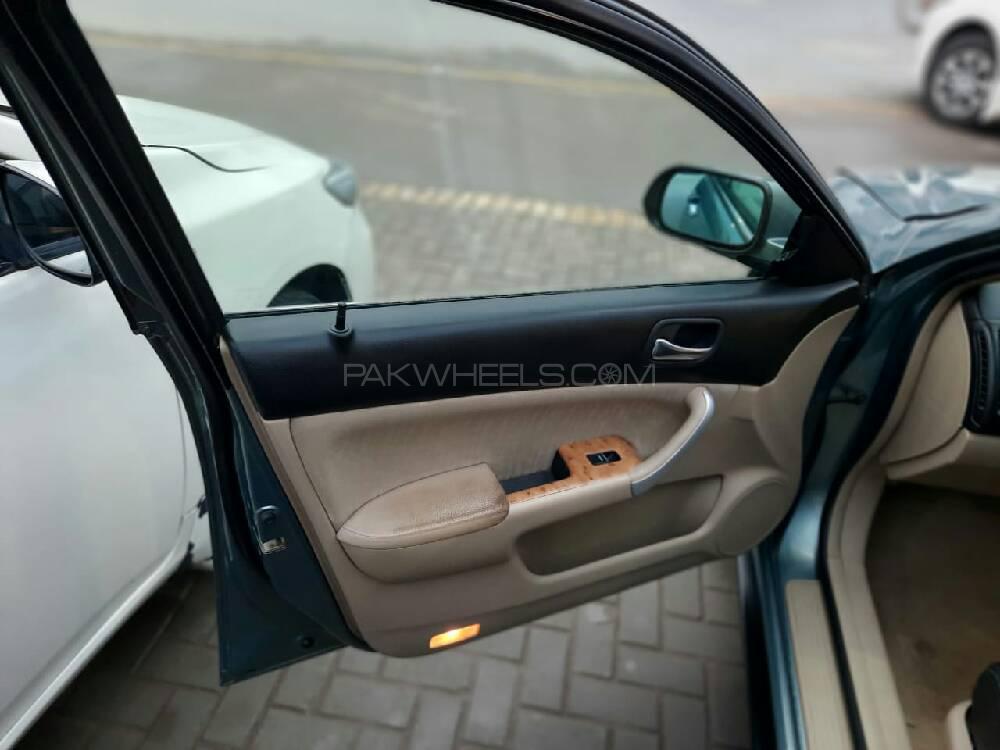 Honda Accord 2003 for Sale in Lahore Honda Accord 2003 for Sale in Lahore Image-9