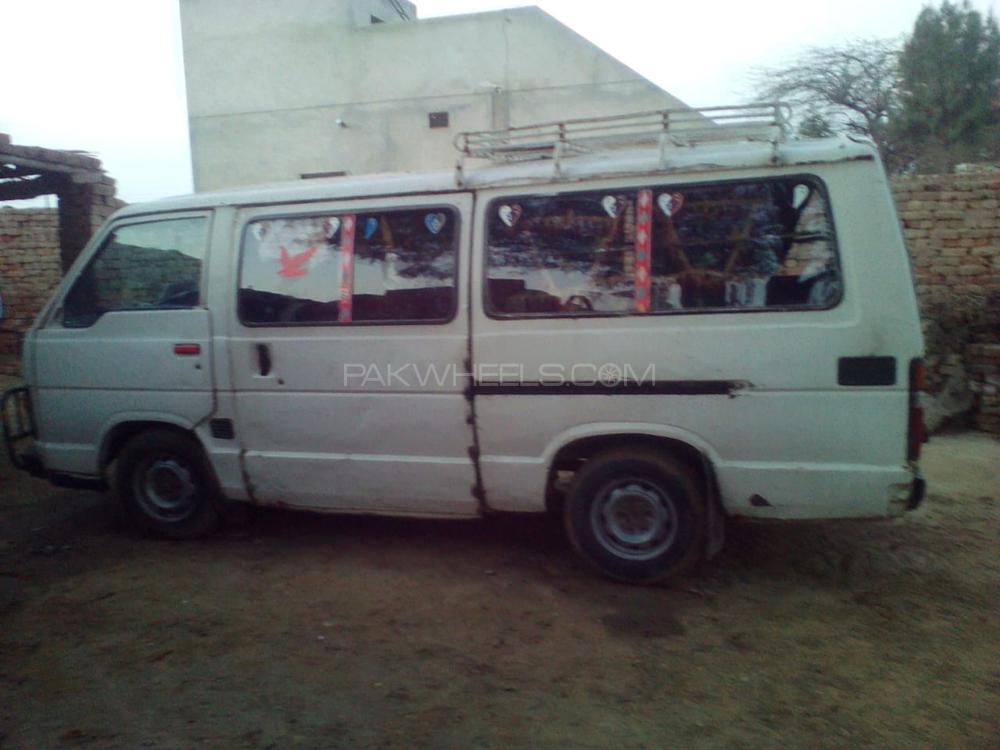 Toyota Hiace 1985 for Sale in Mian Channu Image-1