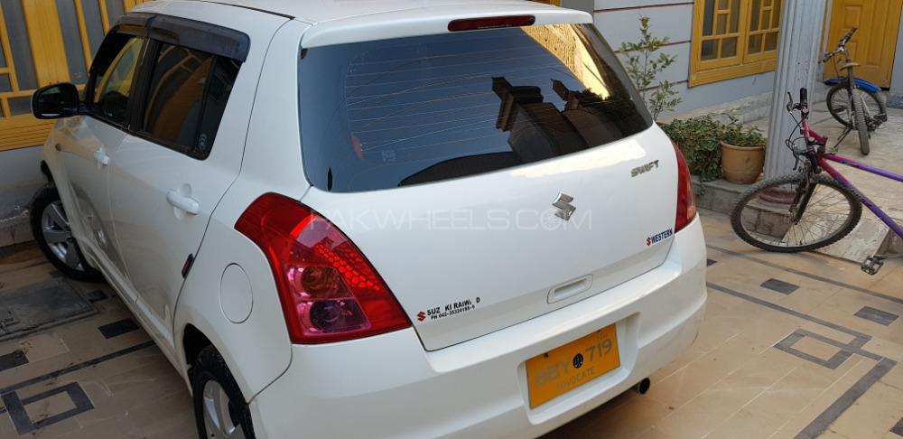 Suzuki Swift - 2014  Suzuki Swift - 2014  Image-8