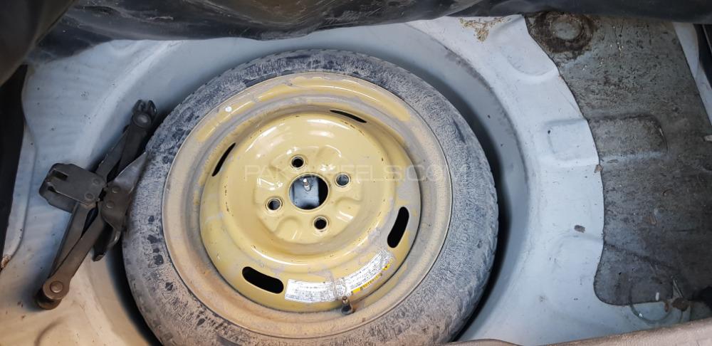 Suzuki Swift - 2014  Suzuki Swift - 2014  Image-16