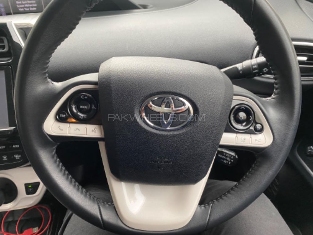 Toyota Prius 2016 for Sale in Faisalabad Toyota Prius 2016 for Sale in Faisalabad Image-10