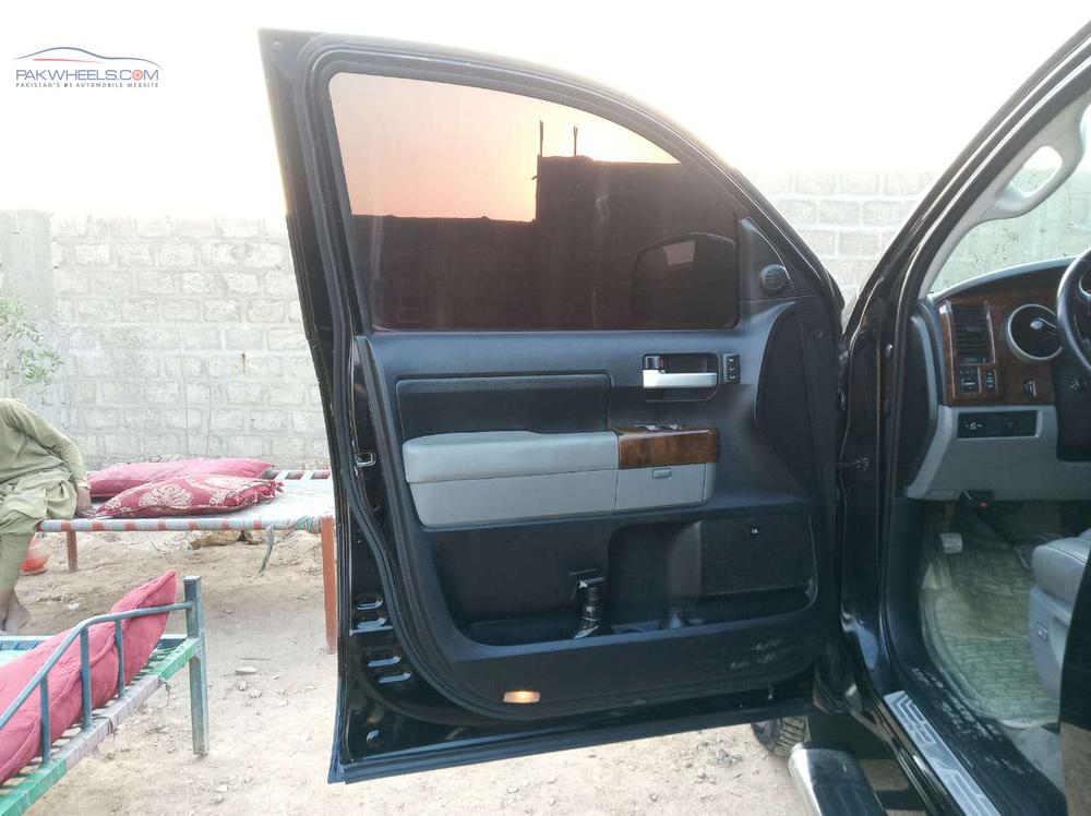 Toyota Tundra 2008 for Sale in Karachi Toyota Tundra 2008 for Sale in Karachi Image-9