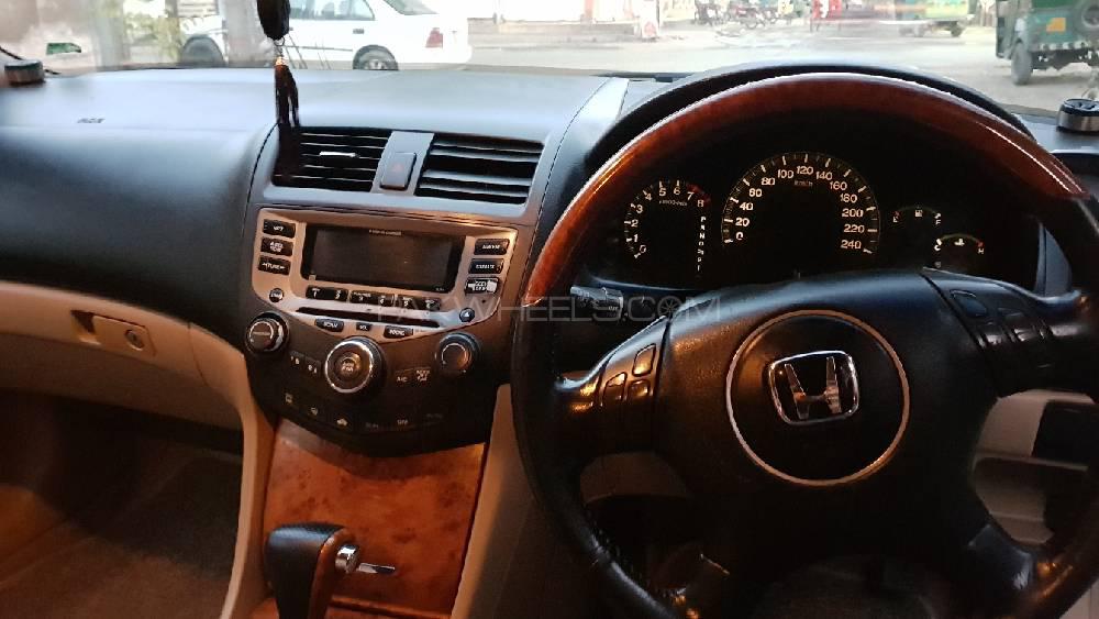 ہونڈا اکارڈ 2005 for Sale in لاہور ہونڈا اکارڈ 2005 for Sale in لاہور Image-6