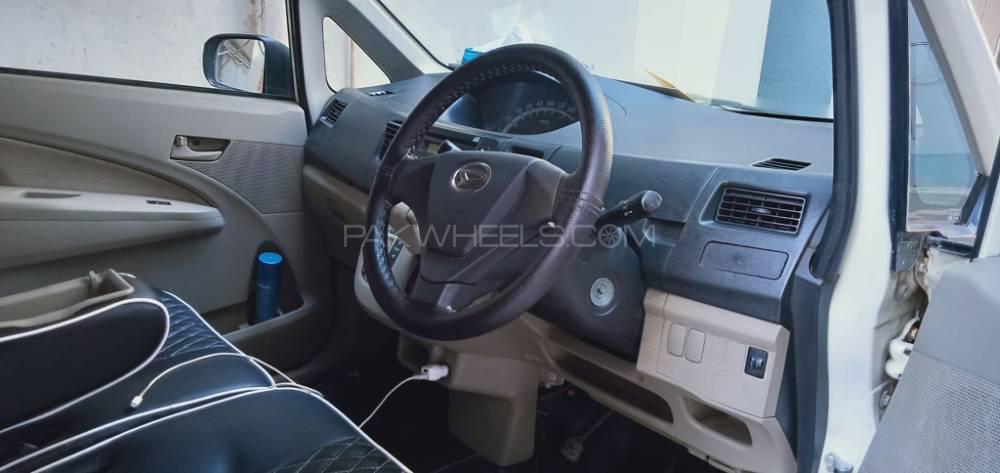 Daihatsu Move 2010 for Sale in Karachi Daihatsu Move 2010 for Sale in Karachi Image-3