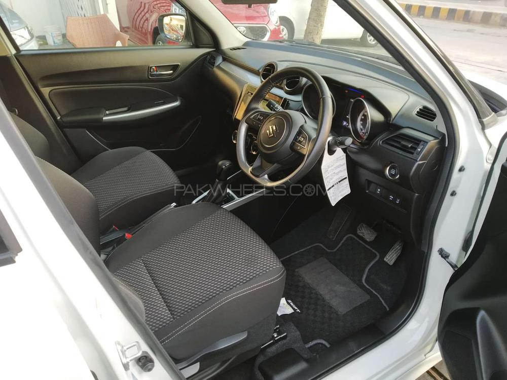 Suzuki Swift 2017 for Sale in Lahore Suzuki Swift 2017 for Sale in Lahore Image-5