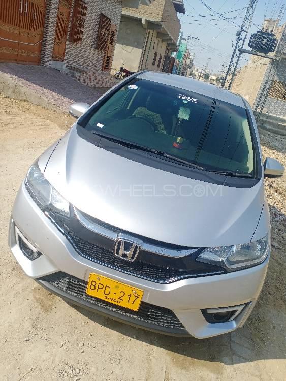 Honda Fit 2016 for Sale in Karachi Image-1