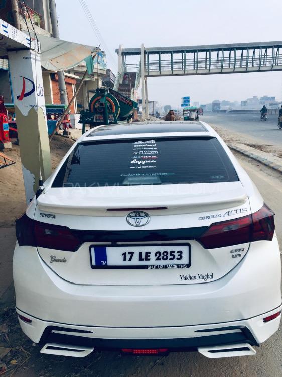 Toyota Corolla - 2017  Toyota Corolla - 2017  Image-3