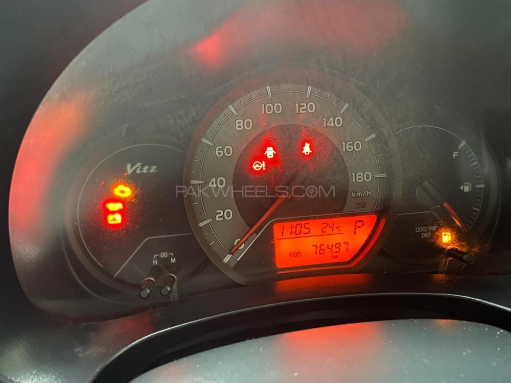 Toyota Vitz 2014 for Sale in Karachi Toyota Vitz 2014 for Sale in Karachi Image-15