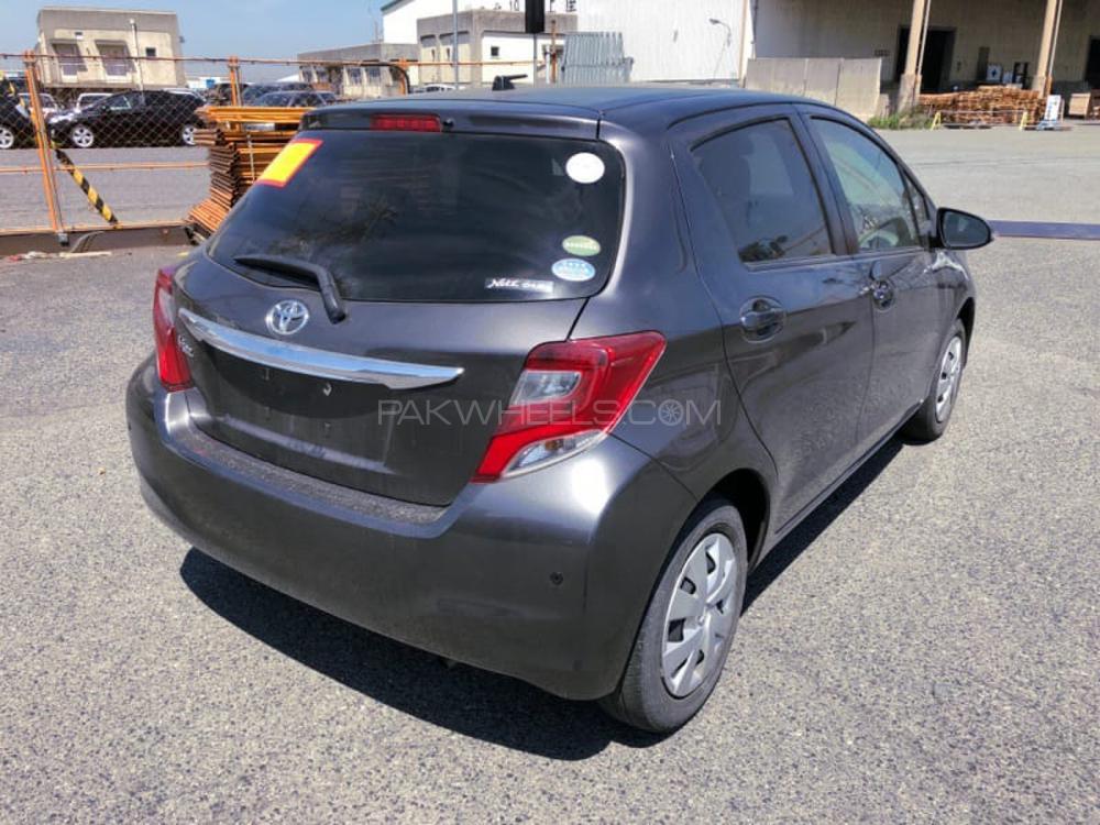 Toyota Vitz 2016 for Sale in Lahore Toyota Vitz 2016 for Sale in Lahore Image-7