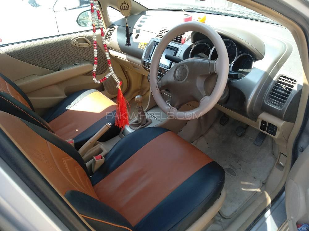 Honda City 2005 for Sale in Rahim Yar Khan Honda City 2005 for Sale in Rahim Yar Khan Image-4