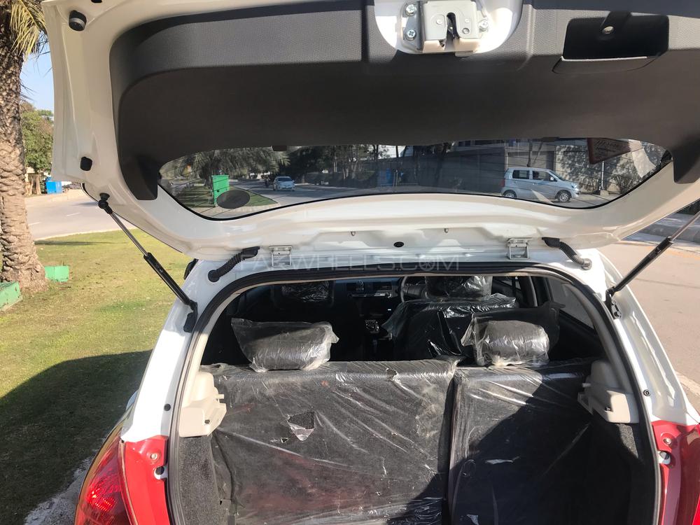 Suzuki Swift 2019 for Sale in Lahore Suzuki Swift 2019 for Sale in Lahore Image-4