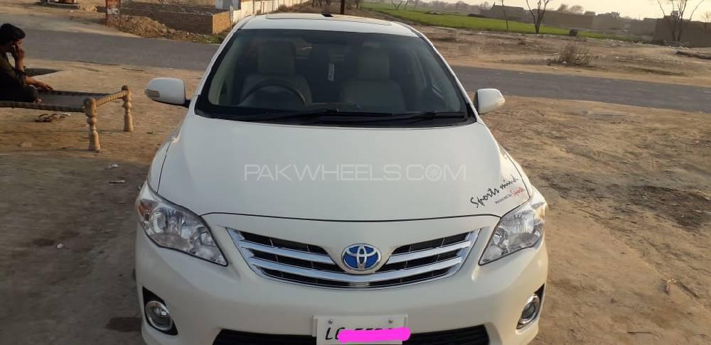 Toyota Corolla 2013 for Sale in Islamabad Image-1