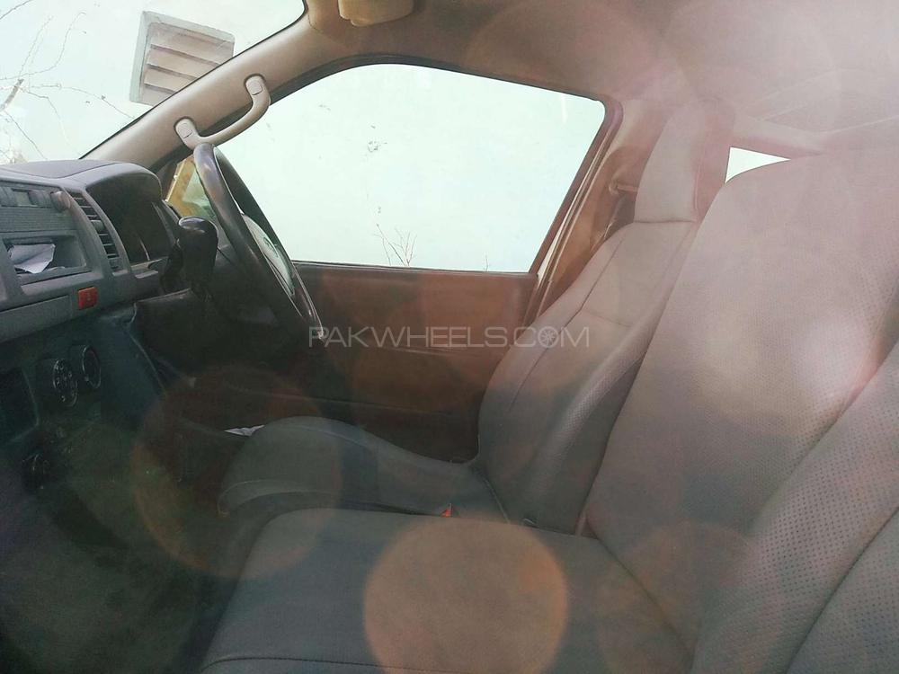 Toyota Hiace 2008 for Sale in Rawalpindi Toyota Hiace 2008 for Sale in Rawalpindi Image-5
