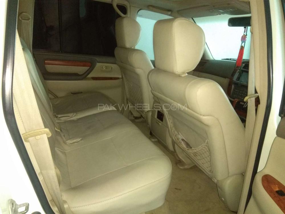 Toyota Land Cruiser 2003 for Sale in Karachi Toyota Land Cruiser 2003 for Sale in Karachi Image-12