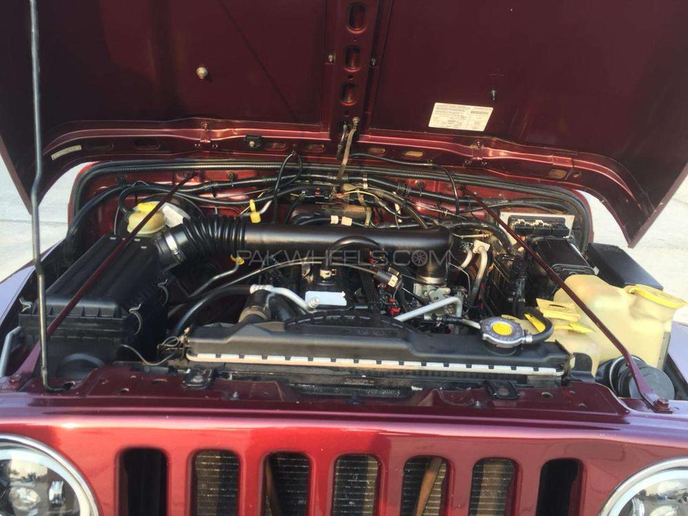 Jeep Wrangler 2002 for Sale in Karachi Jeep Wrangler 2002 for Sale in Karachi Image-5