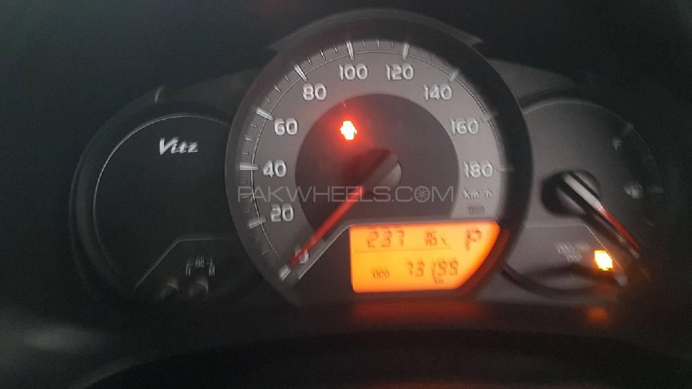 Toyota Vitz 2016 for Sale in Peshawar Toyota Vitz 2016 for Sale in Peshawar Image-9