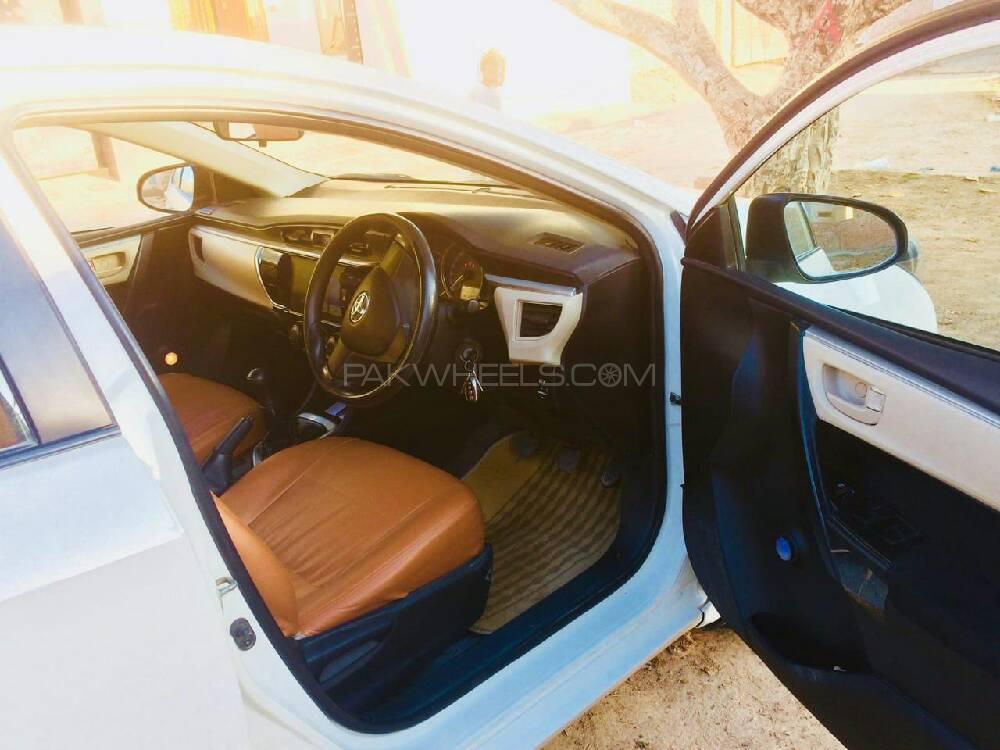 Toyota Corolla 2015 for Sale in Multan Toyota Corolla 2015 for Sale in Multan Image-7