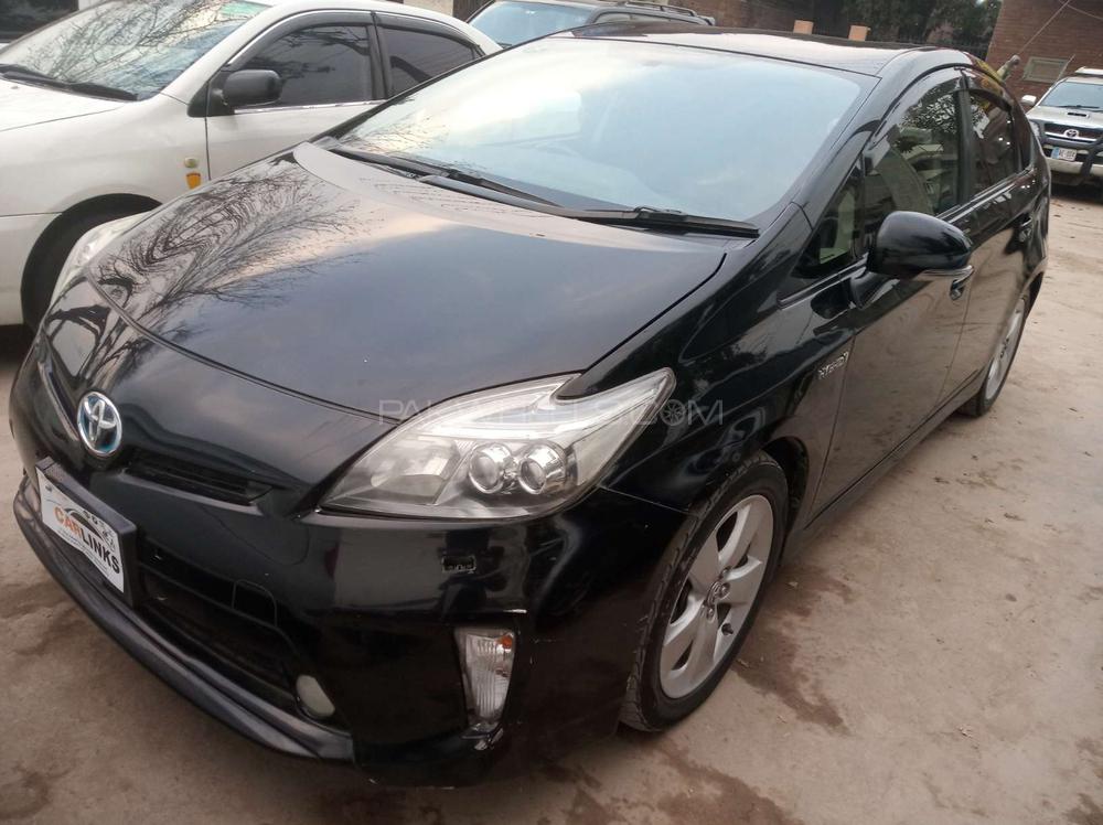 Toyota Prius 2013 for Sale in Gujranwala Image-1