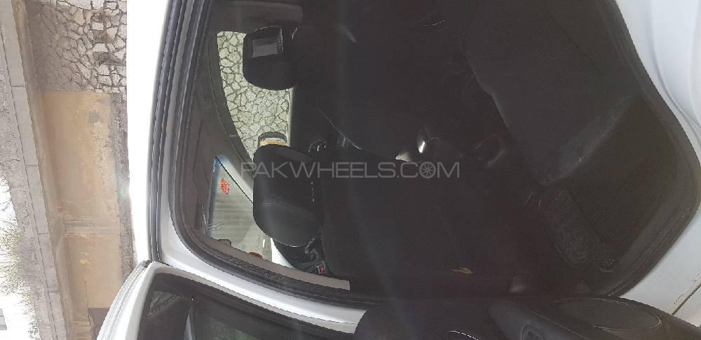 Honda Vezel 2014 for Sale in Lahore Honda Vezel 2014 for Sale in Lahore Image-5