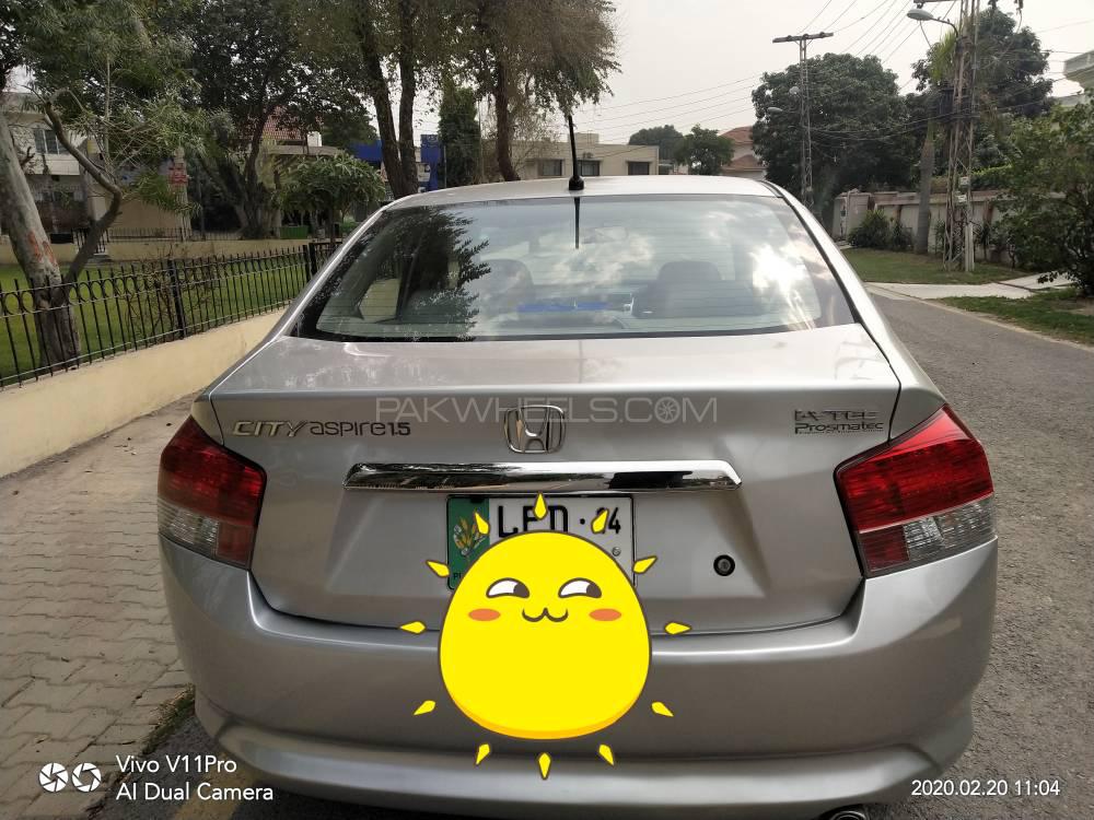 Honda City 2014 for Sale in Lahore Honda City 2014 for Sale in Lahore Image-12