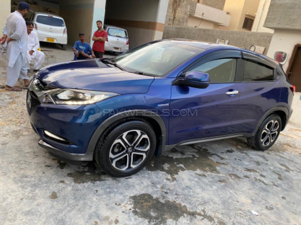 Honda Vezel 2016 for Sale in Karachi Honda Vezel 2016 for Sale in Karachi Image-3