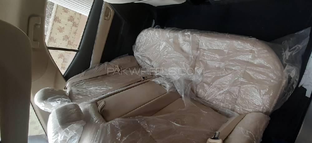 Toyota Corolla 2018 for Sale in Rawalpindi Toyota Corolla 2018 for Sale in Rawalpindi Image-11