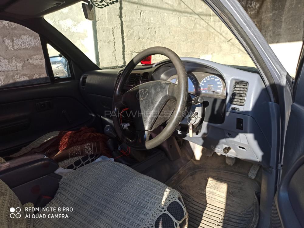Toyota Hilux 2000 for Sale in Mansehra Toyota Hilux 2000 for Sale in Mansehra Image-7