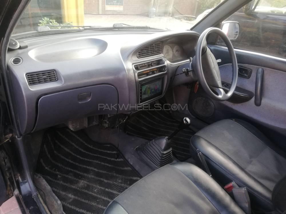 Daihatsu Cuore 2002 for Sale in Lahore Daihatsu Cuore 2002 for Sale in Lahore Image-3