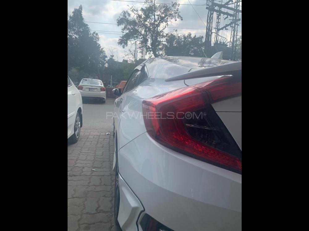Honda Civic 2019 for Sale in Lahore Honda Civic 2019 for Sale in Lahore Image-11