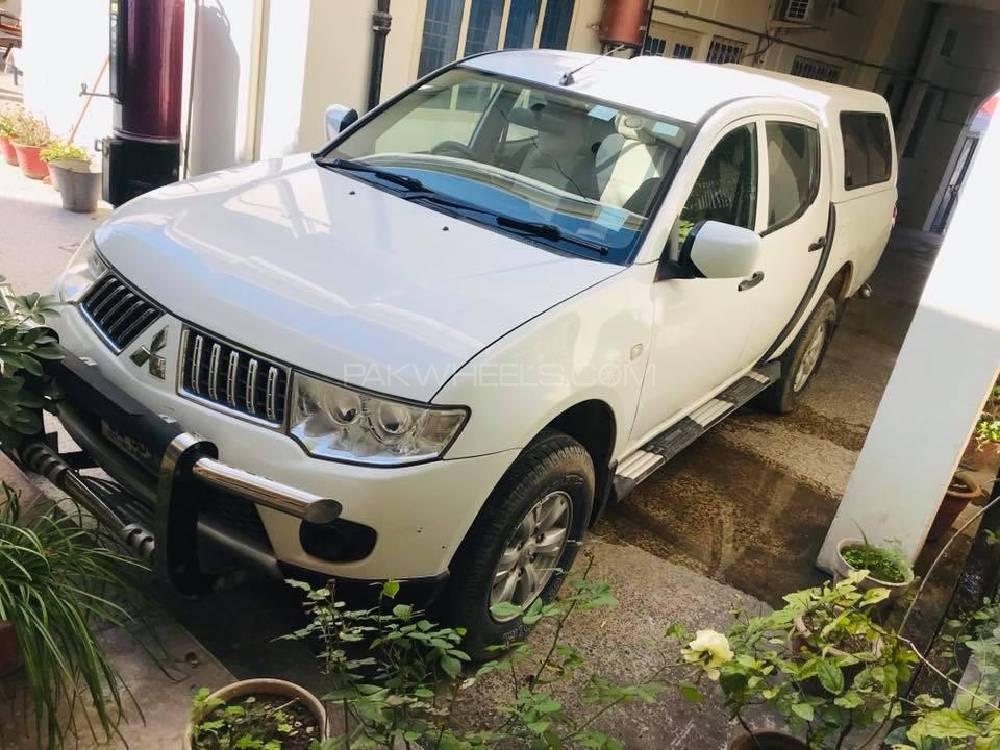Mitsubishi L200 2011 for Sale in Mirpur A.K. Image-1