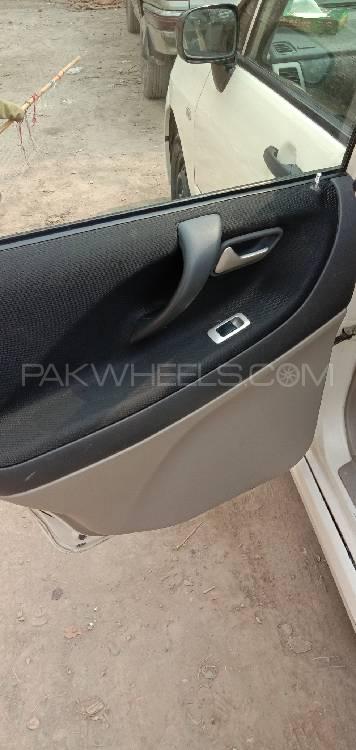 Suzuki Liana 2007 for Sale in Lahore Suzuki Liana 2007 for Sale in Lahore Image-4