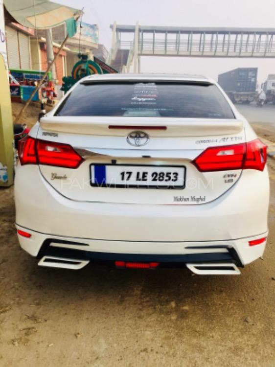 Toyota Corolla - 2017  Toyota Corolla - 2017  Image-3