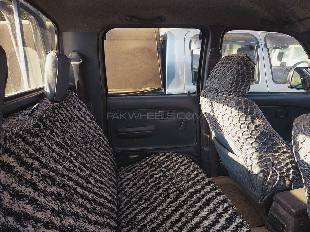 Toyota Hilux 2001 for Sale in Islamabad Toyota Hilux 2001 for Sale in Islamabad Image-11