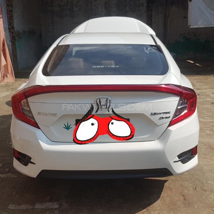 Honda Civic 2018 for Sale in Lala musa Image-1
