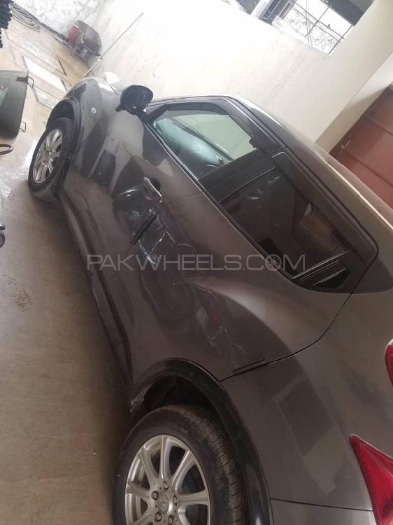 Nissan Juke 2011 for Sale in Sheikhupura Nissan Juke 2011 for Sale in Sheikhupura Image-5