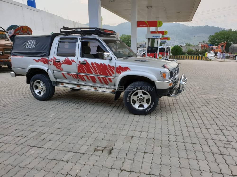 Toyota Hilux 1992 for Sale in Abbottabad Image-1