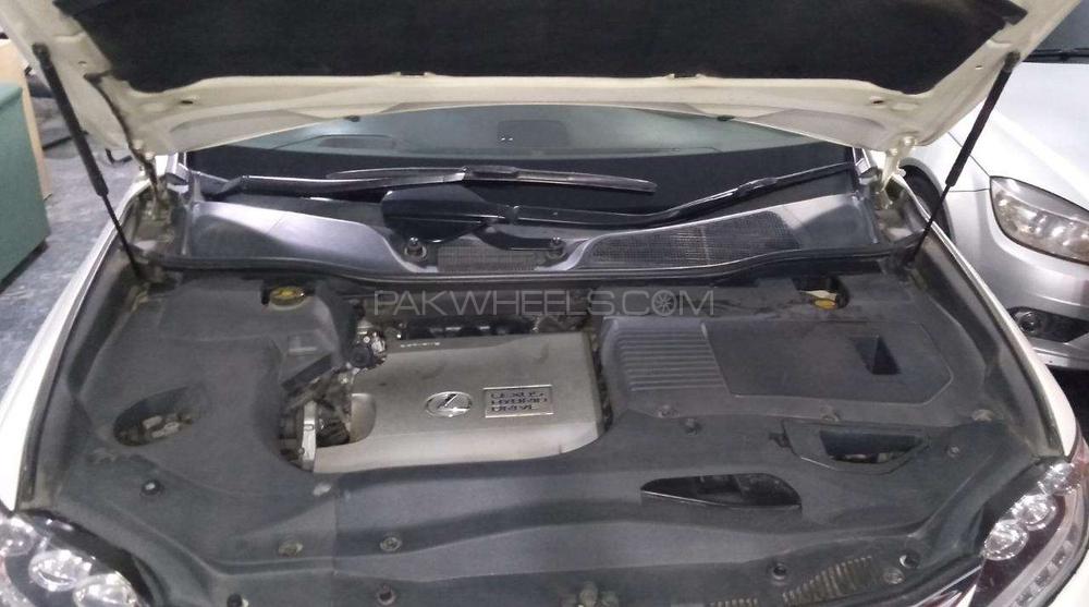 Lexus RX Series 2012 for Sale in Lahore Lexus RX Series 2012 for Sale in Lahore Image-14