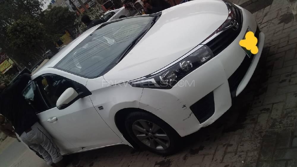 Toyota Corolla 2016 for Sale in Lahore Image-1