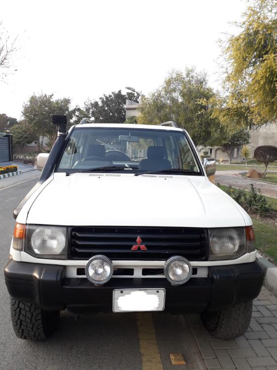 Mitsubishi Pajero 1994 for Sale in Lahore Image-1