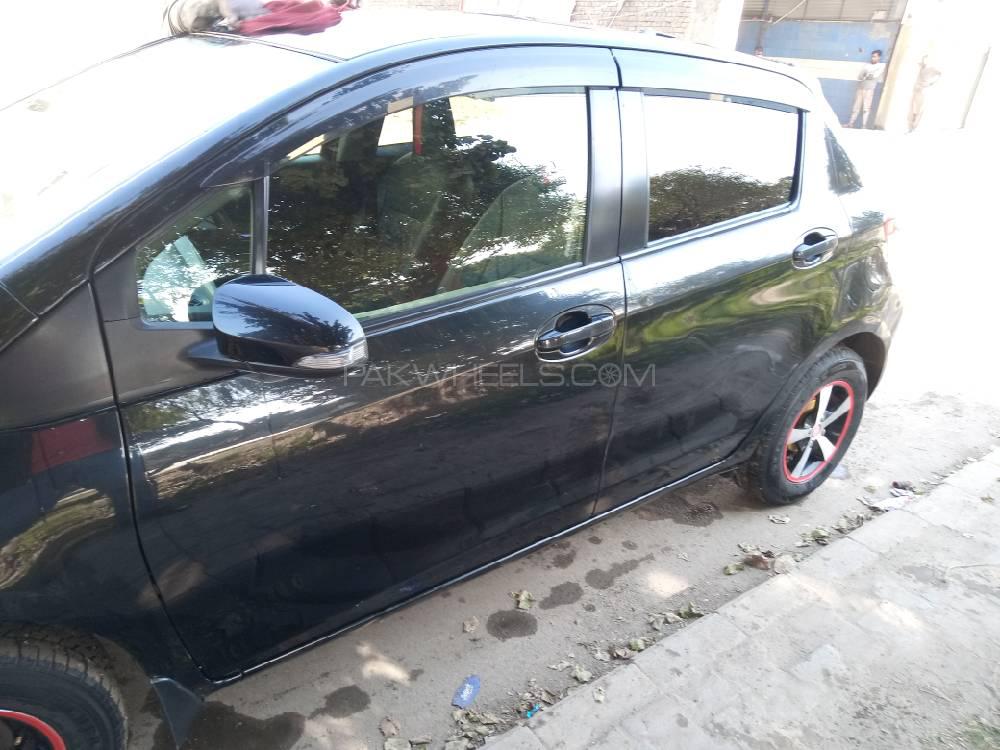 Toyota Vitz 2012 for Sale in Lahore Toyota Vitz 2012 for Sale in Lahore Image-6