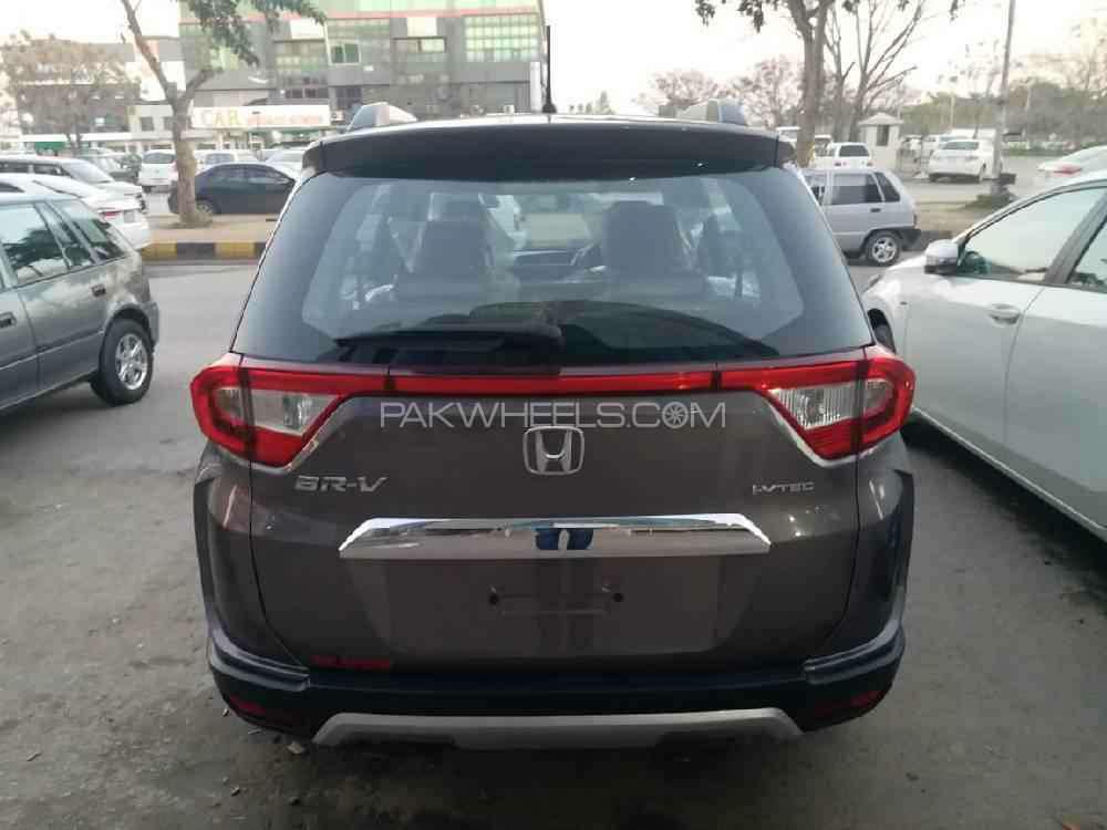 Honda BR-V 2018 for Sale in Rawalpindi Honda BR-V 2018 for Sale in Rawalpindi Image-2