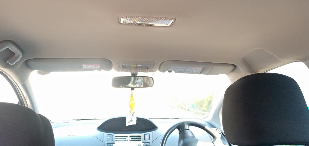 Toyota Vitz 2005 for Sale in Peshawar Toyota Vitz 2005 for Sale in Peshawar Image-2