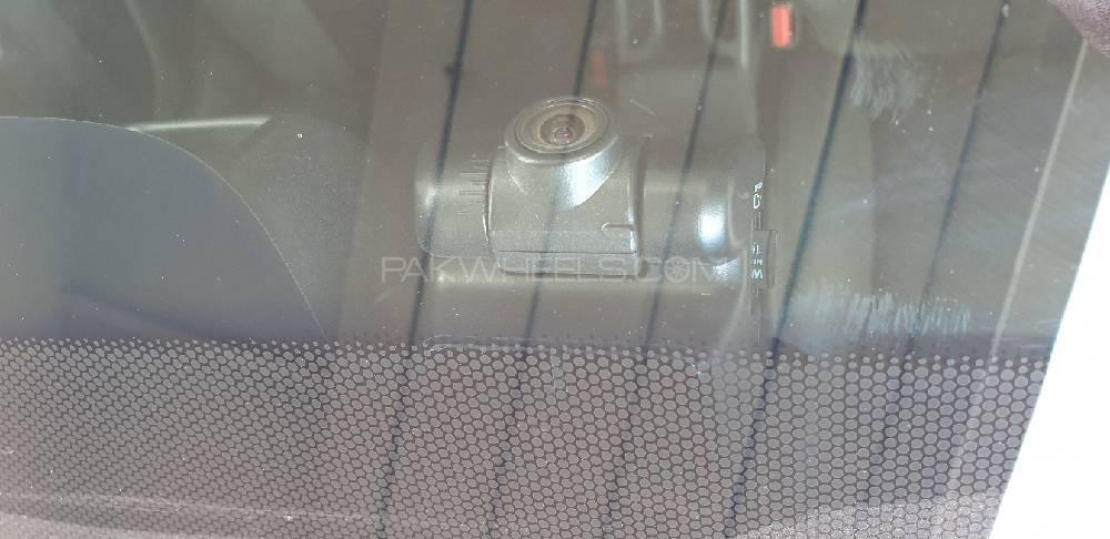 Honda Grace Hybrid 2018 for Sale in Multan Honda Grace Hybrid 2018 for Sale in Multan Image-3