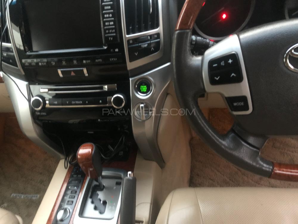 Toyota Land Cruiser 2012 for Sale in Islamabad Toyota Land Cruiser 2012 for Sale in Islamabad Image-21