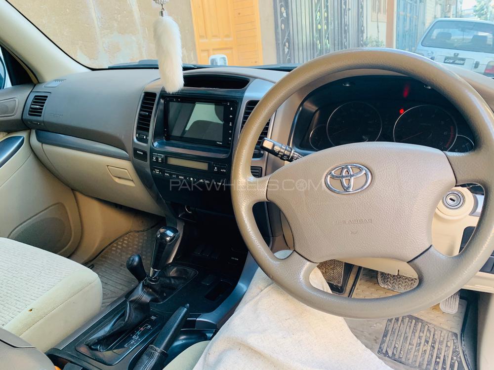 Toyota Prado 2003 for Sale in Peshawar Toyota Prado 2003 for Sale in Peshawar Image-9