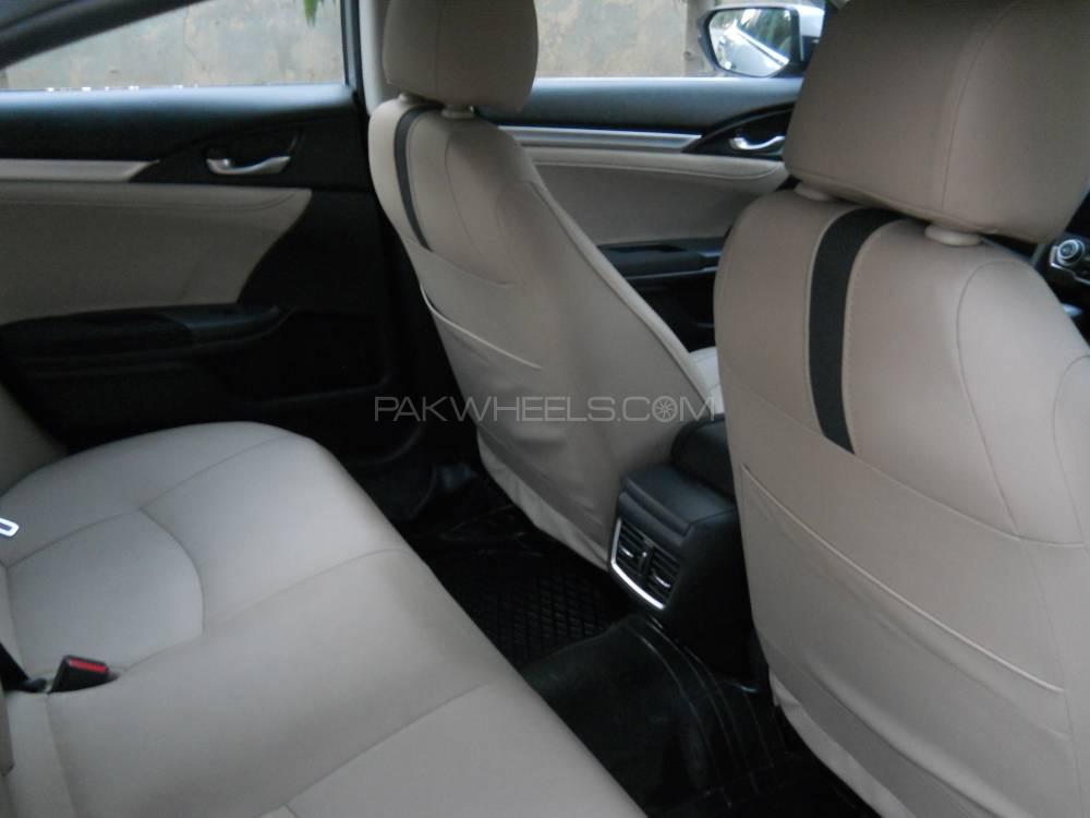 Honda Civic 2018 for Sale in Lahore Honda Civic 2018 for Sale in Lahore Image-6