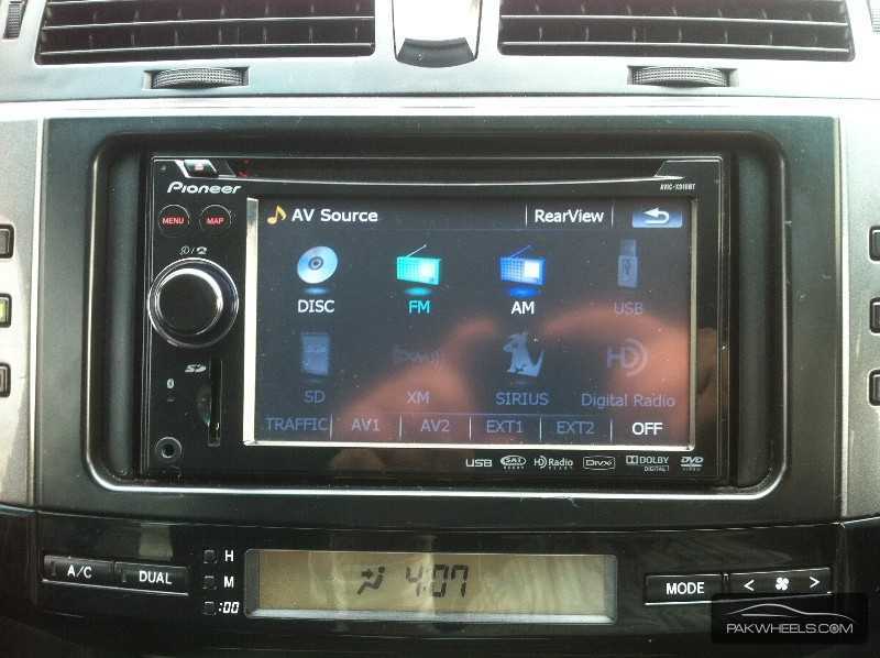 Mark x 2005 front A/c console for sell/Pioneer not include Image-1