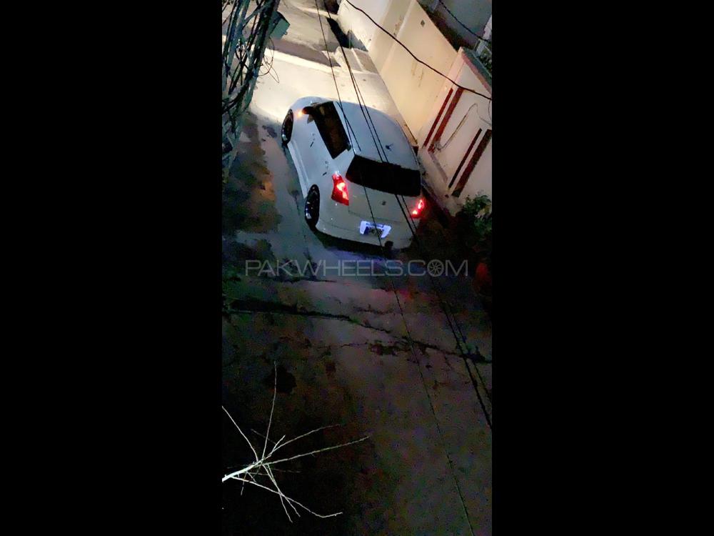 Suzuki Swift 2019 for Sale in Rawalpindi Suzuki Swift 2019 for Sale in Rawalpindi Image-5
